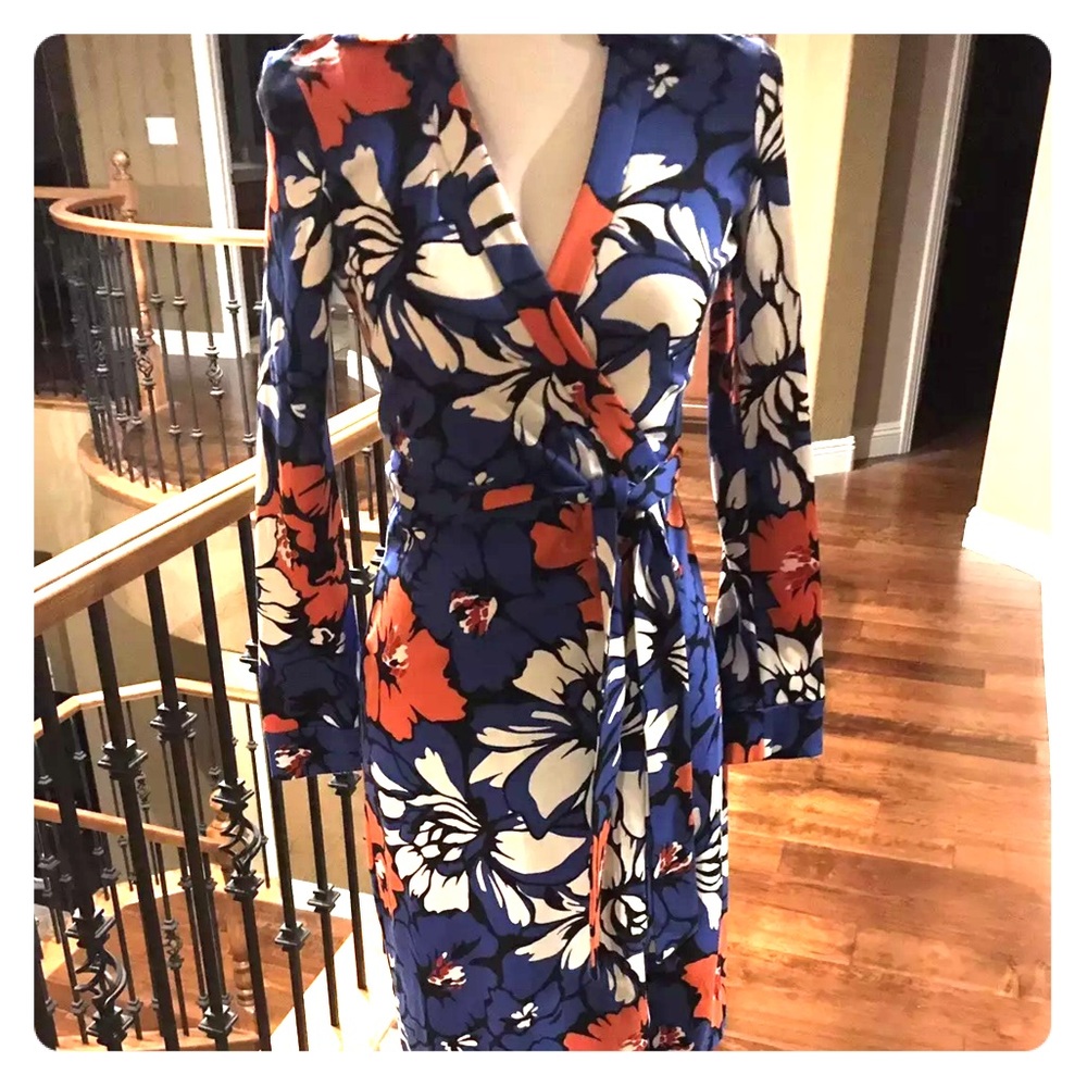 ❌SOLD❌Diane von Furstenberg New Jeanne wrap dress